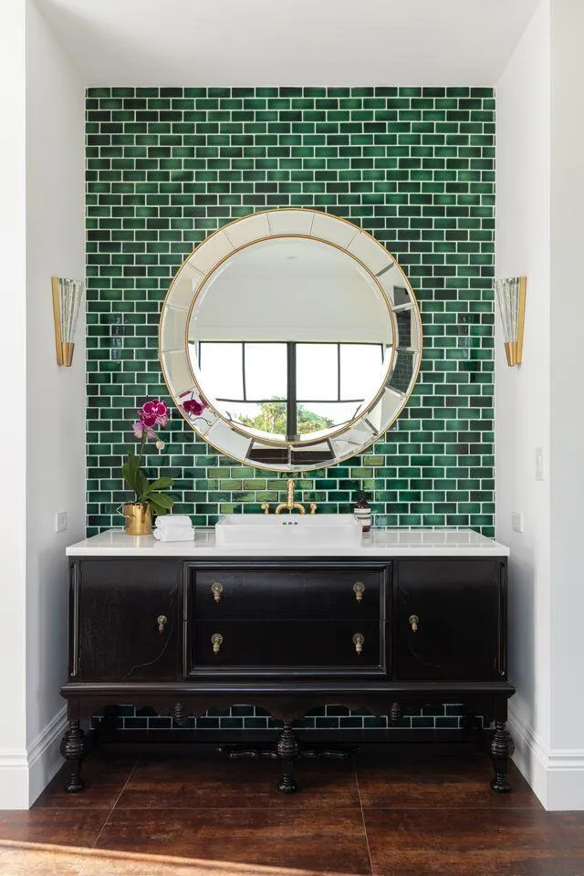 powder room