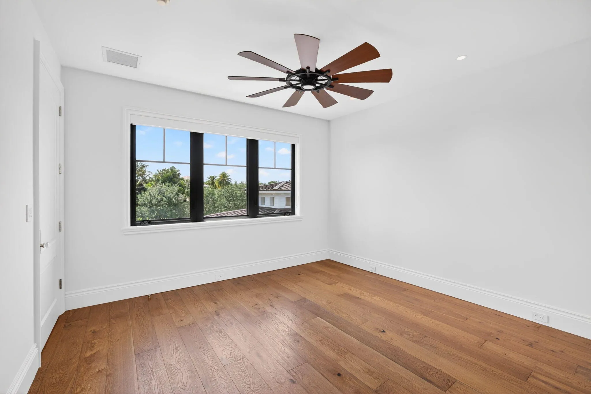 53-web-or-mls-699A6149
