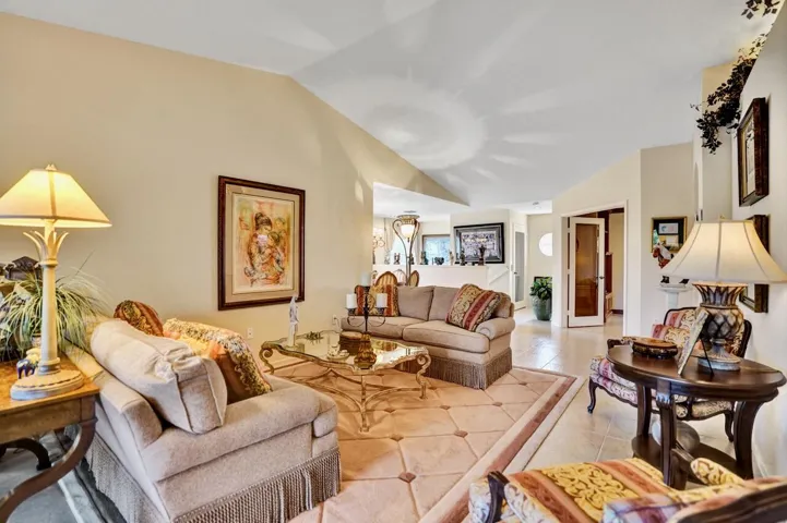 12434 Crystal Pointe - 33