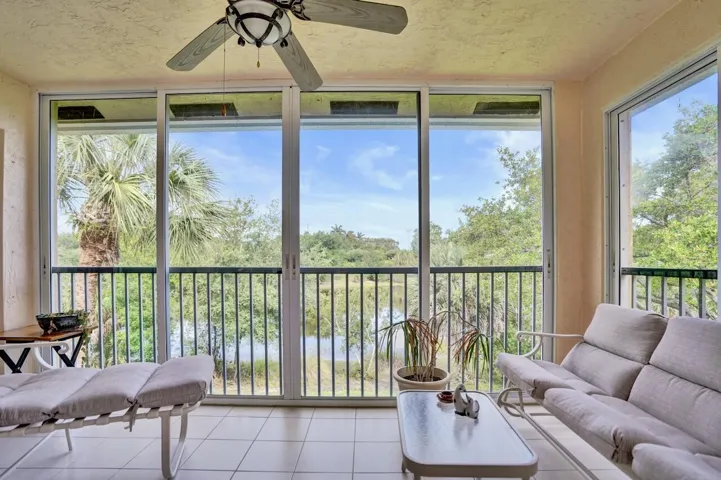 12434 Crystal Pointe - 48