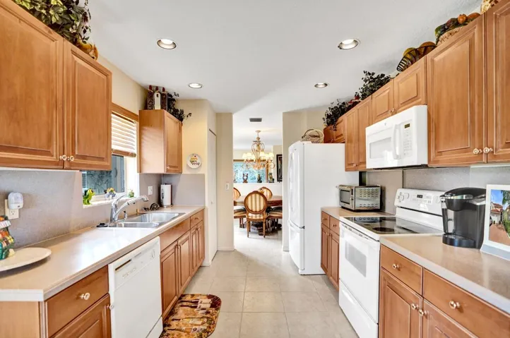12434 Crystal Pointe - 42