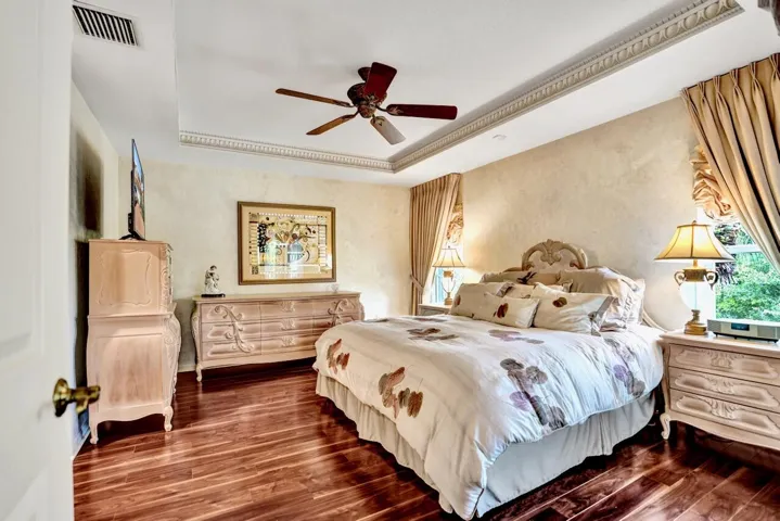 12434 Crystal Pointe - 51