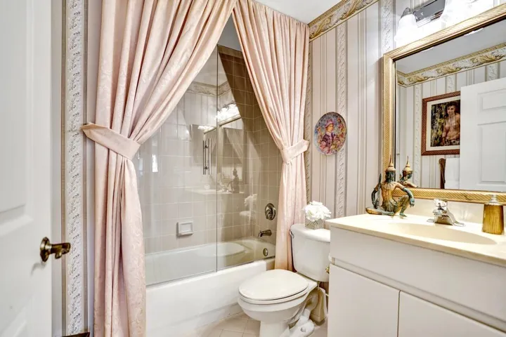 12434 Crystal Pointe - 15