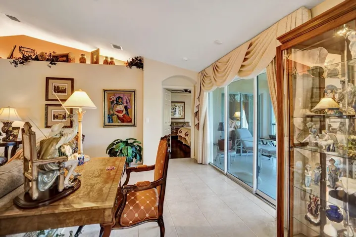 12434 Crystal Pointe - 34