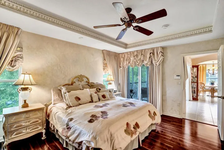 12434 Crystal Pointe - 55