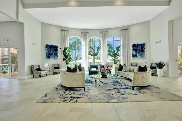 12434 Crystal Pointe - 7