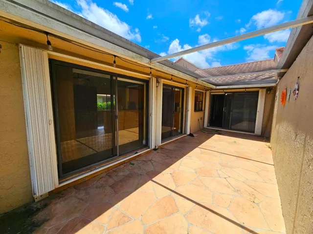 Screened Patio