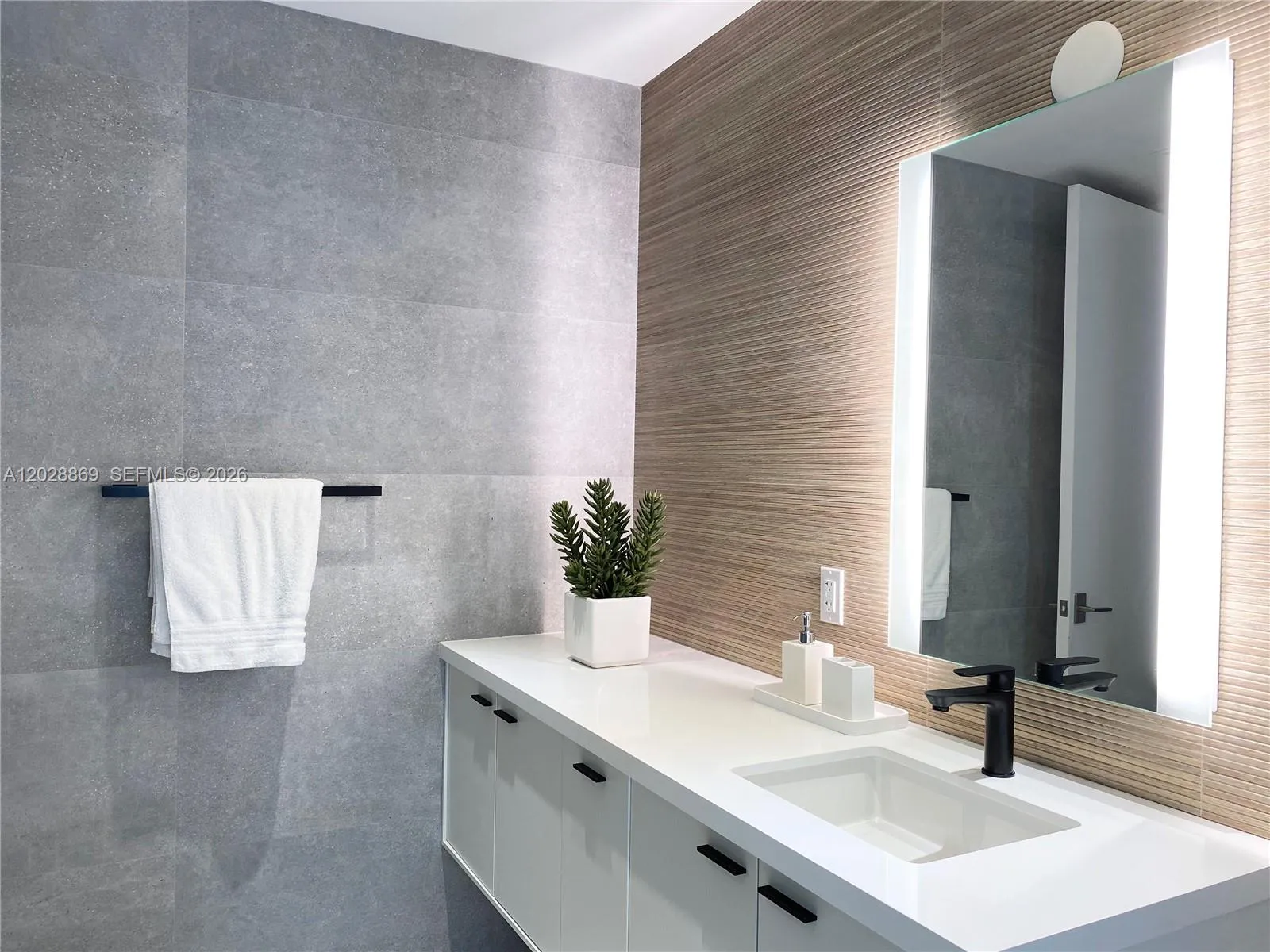 Property photo 48
