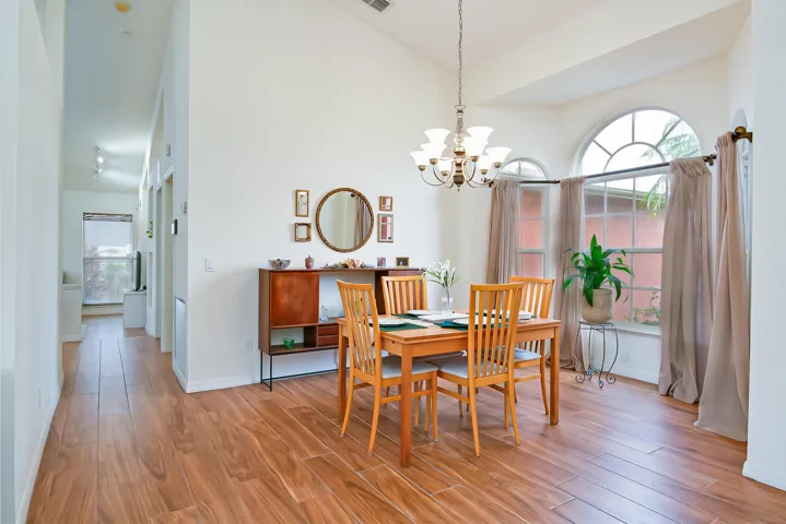 1601 SW Realty ST