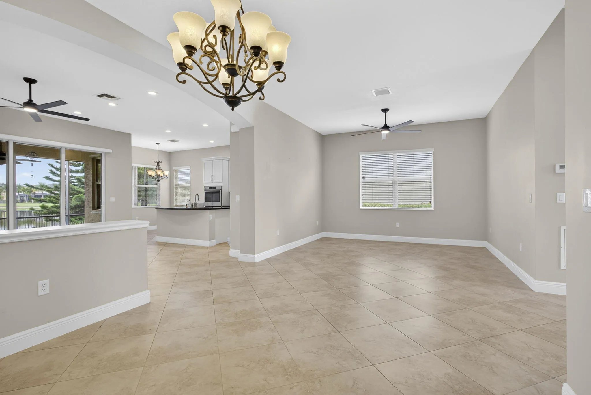 24-web-or-mls-BS1A1223