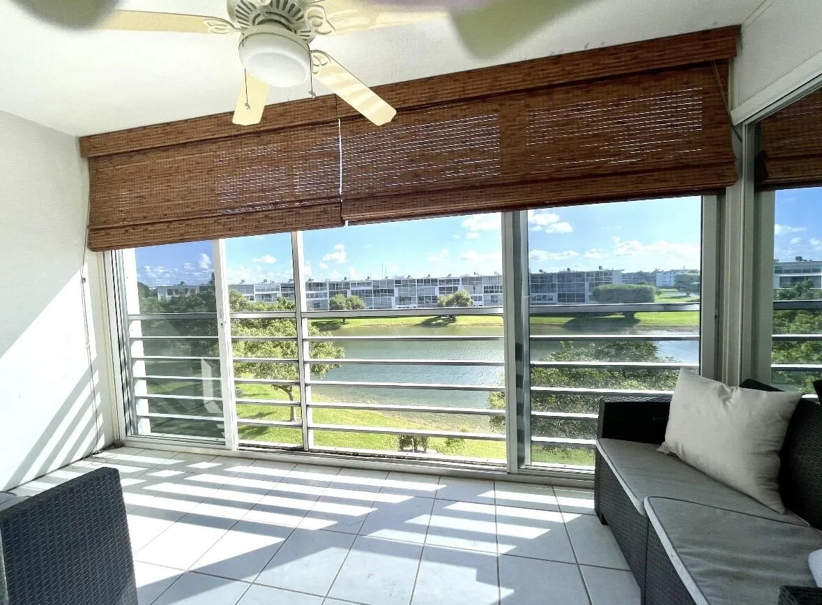 patio 2 4032 newcastle b