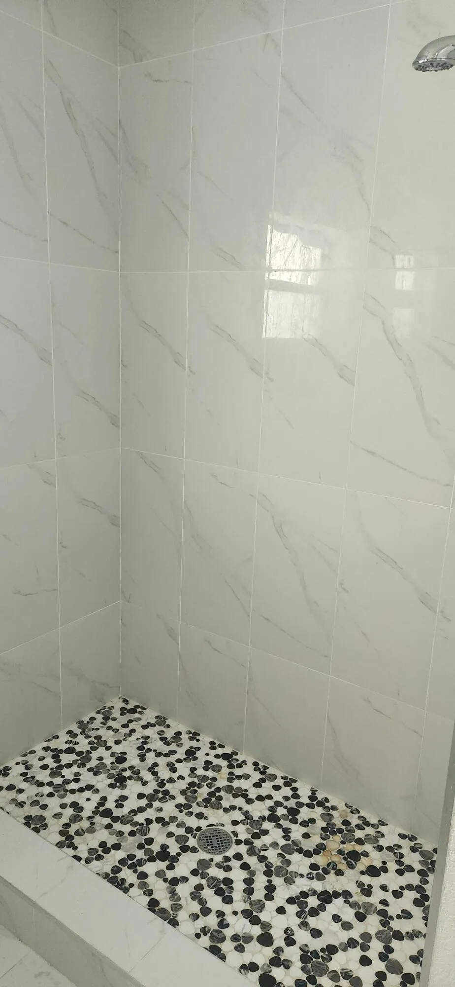 2nd Bath Shower
