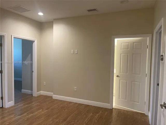 Bedrooms and loft 2