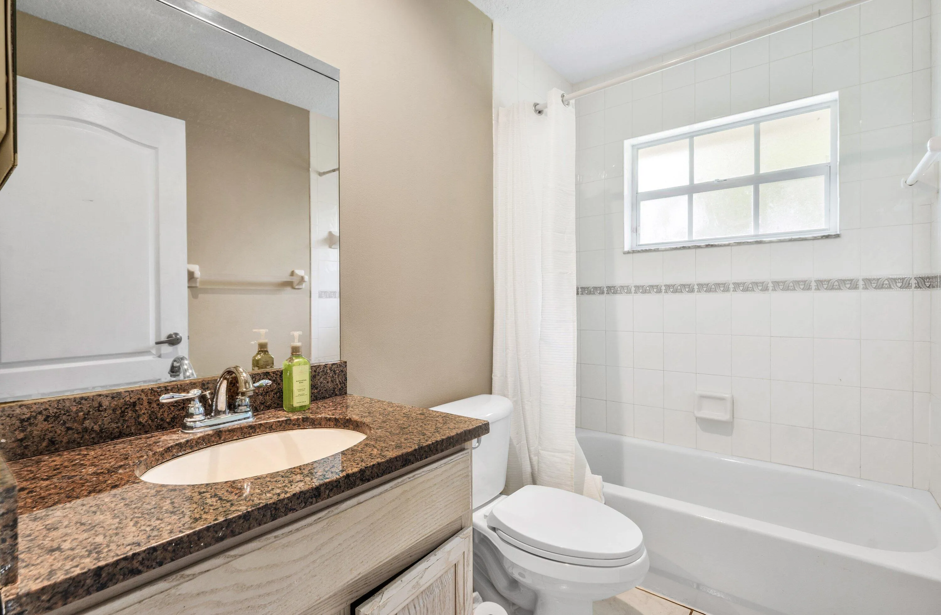 021-1559299thStreetNorth-WestPalmBeach-F