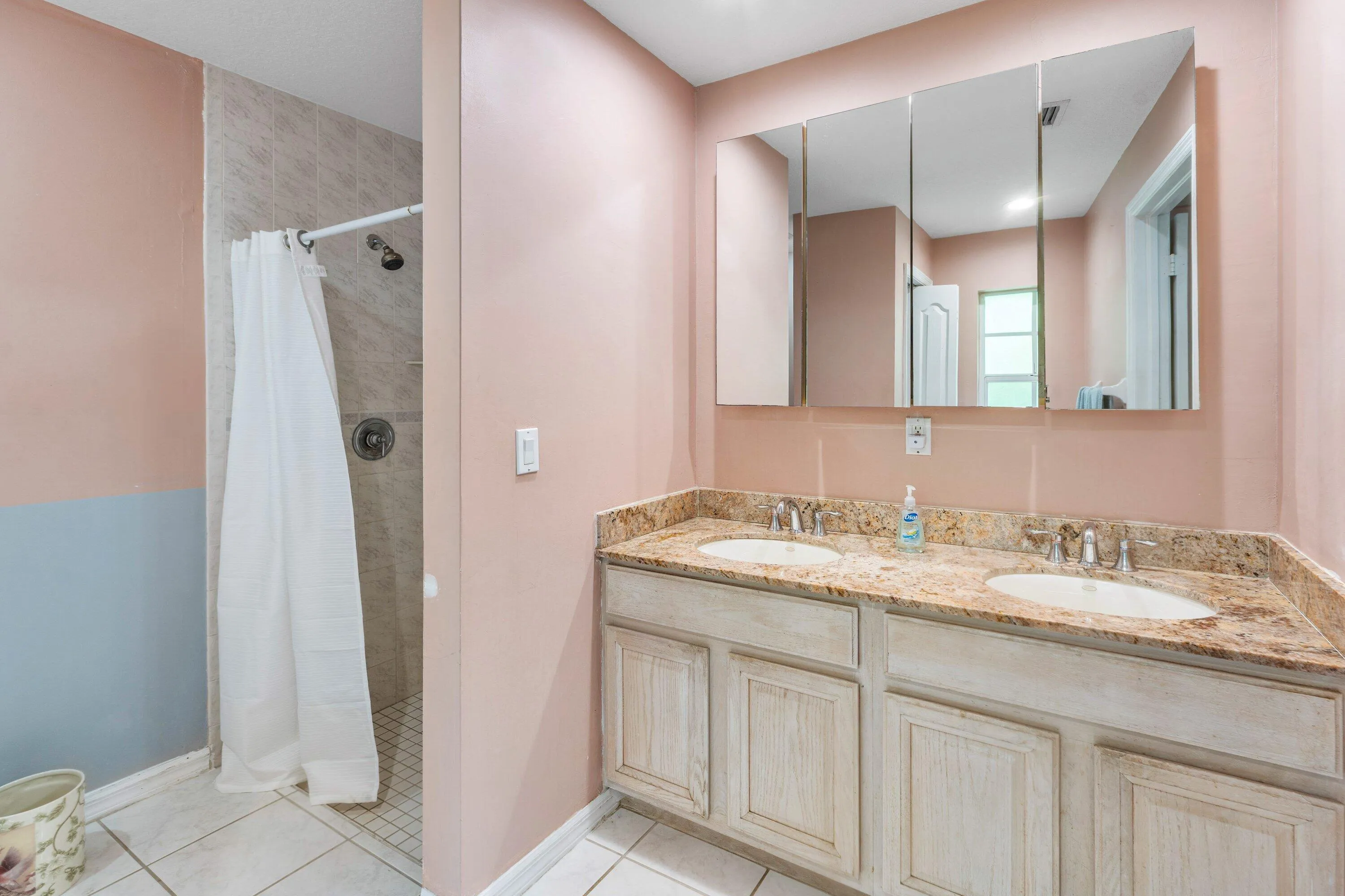 018-1559299thStreetNorth-WestPalmBeach-F