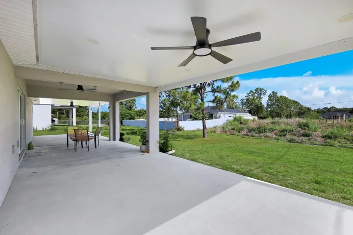 3200 41st St W, Lehigh Acres, FL 33971 (