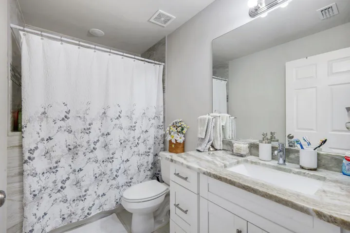 3200 41st St W, Lehigh Acres, FL 33971 (