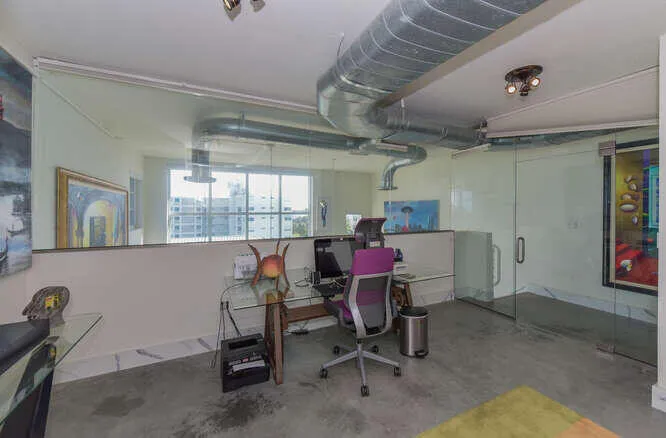 108 Lake Ave 403 Carol-028-027-666x438