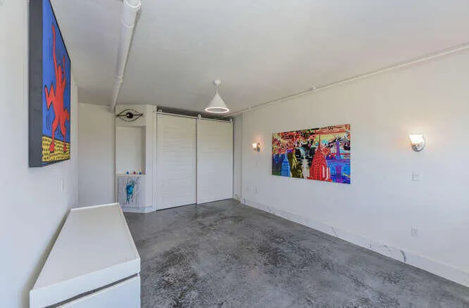 108 Lake Ave 403 Carol-031-030-666x438