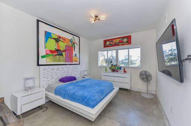 108 Lake Ave 403 Carol-005-032-666x438