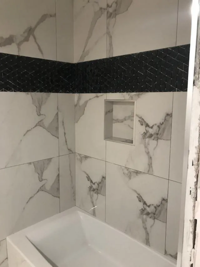MASTER BATH 1