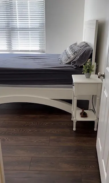 MASTER BED