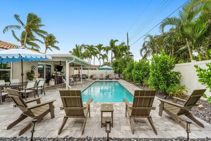 Gorgeous pool