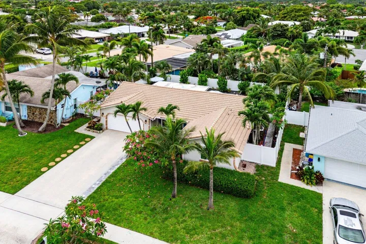 2527 SW 12th Street
