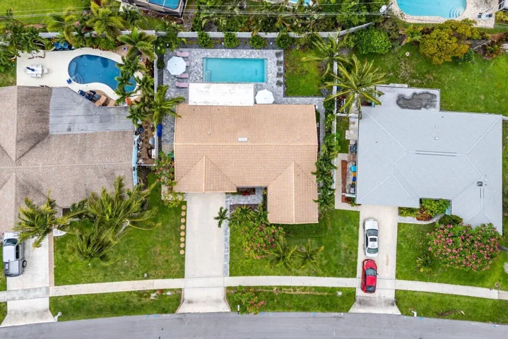 2527 SW 12th Street