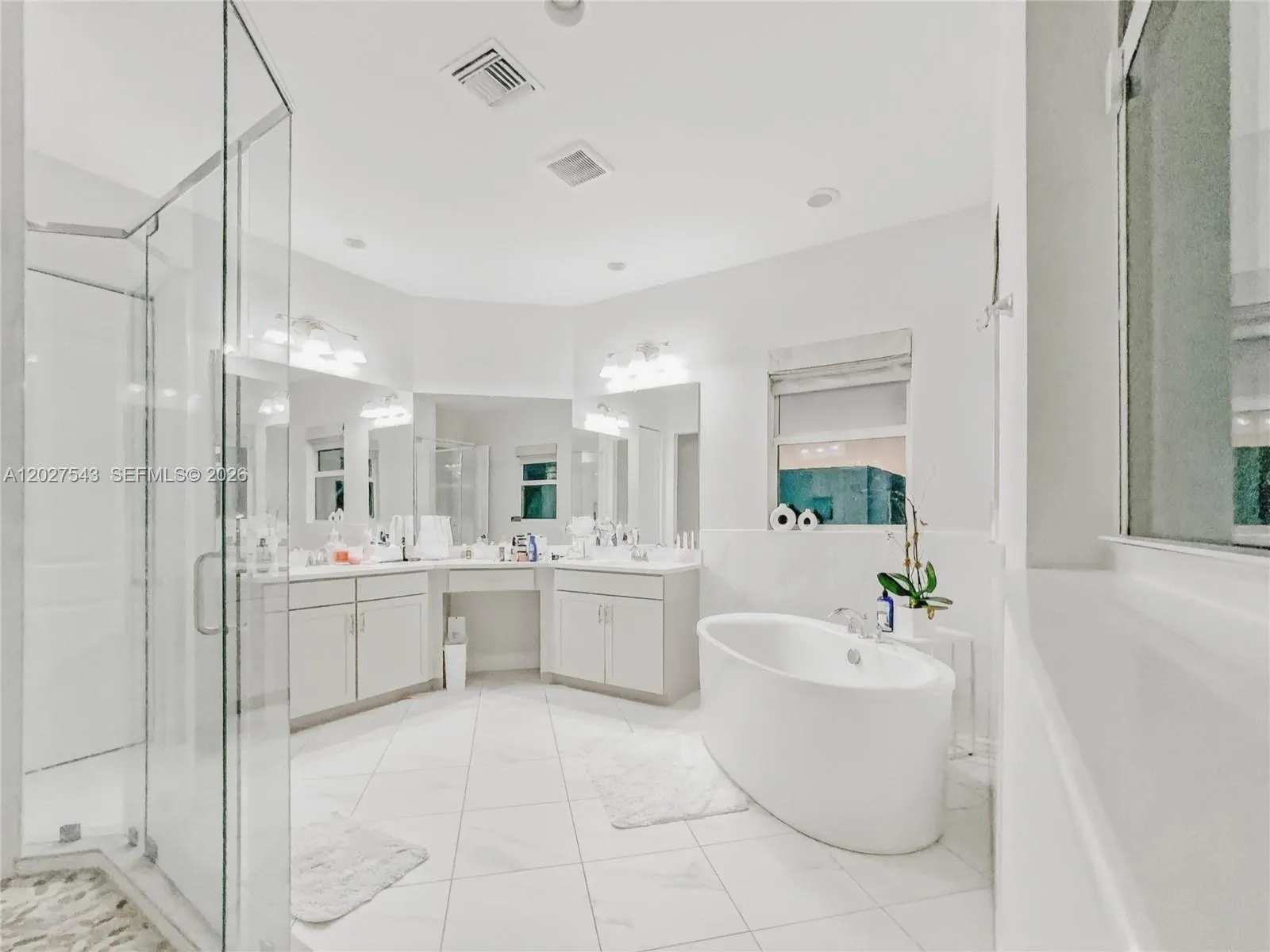 Property photo 98