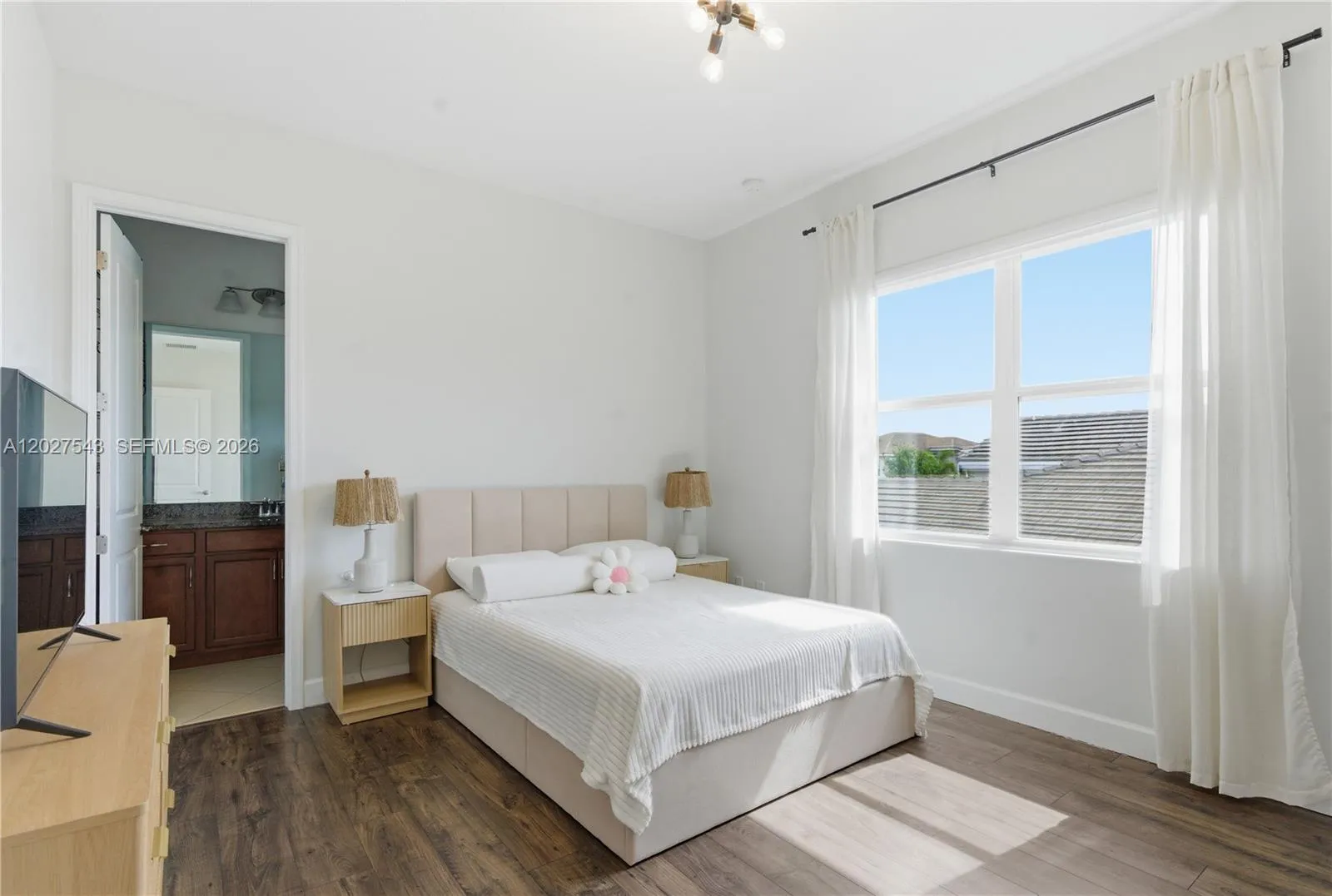 Property photo 102