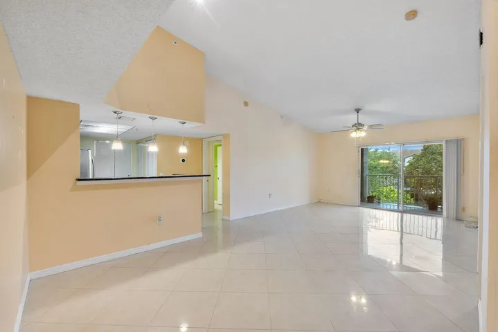 Living Room/Dinning Room