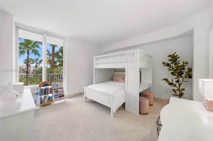 Upstairs bedroom 1