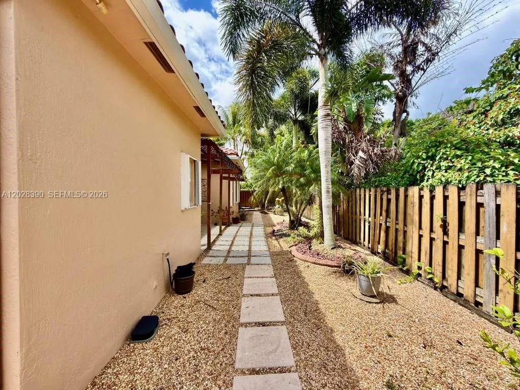 Property photo 60