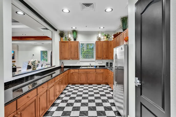 Community Kitchen