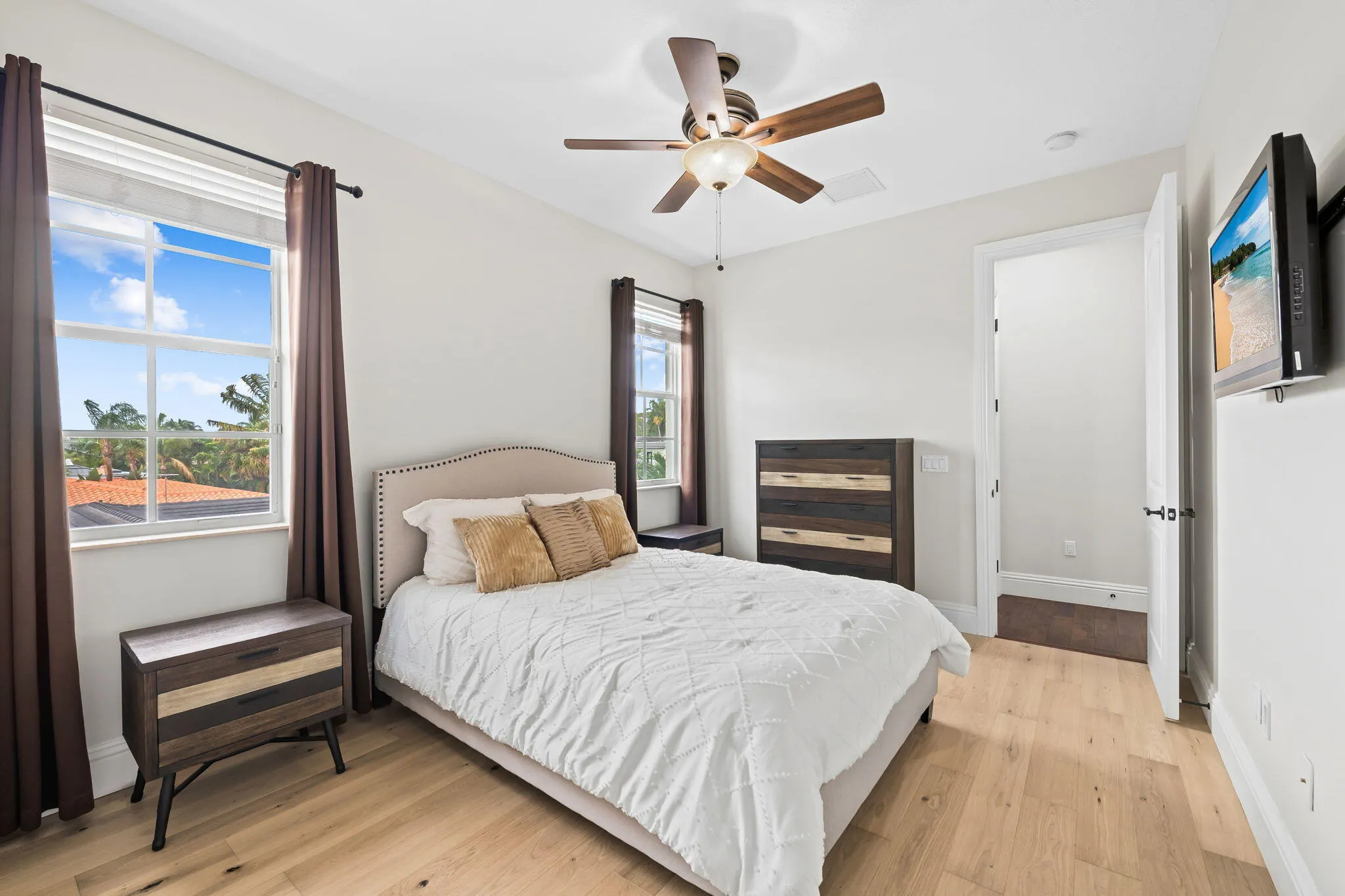 Property photo 44