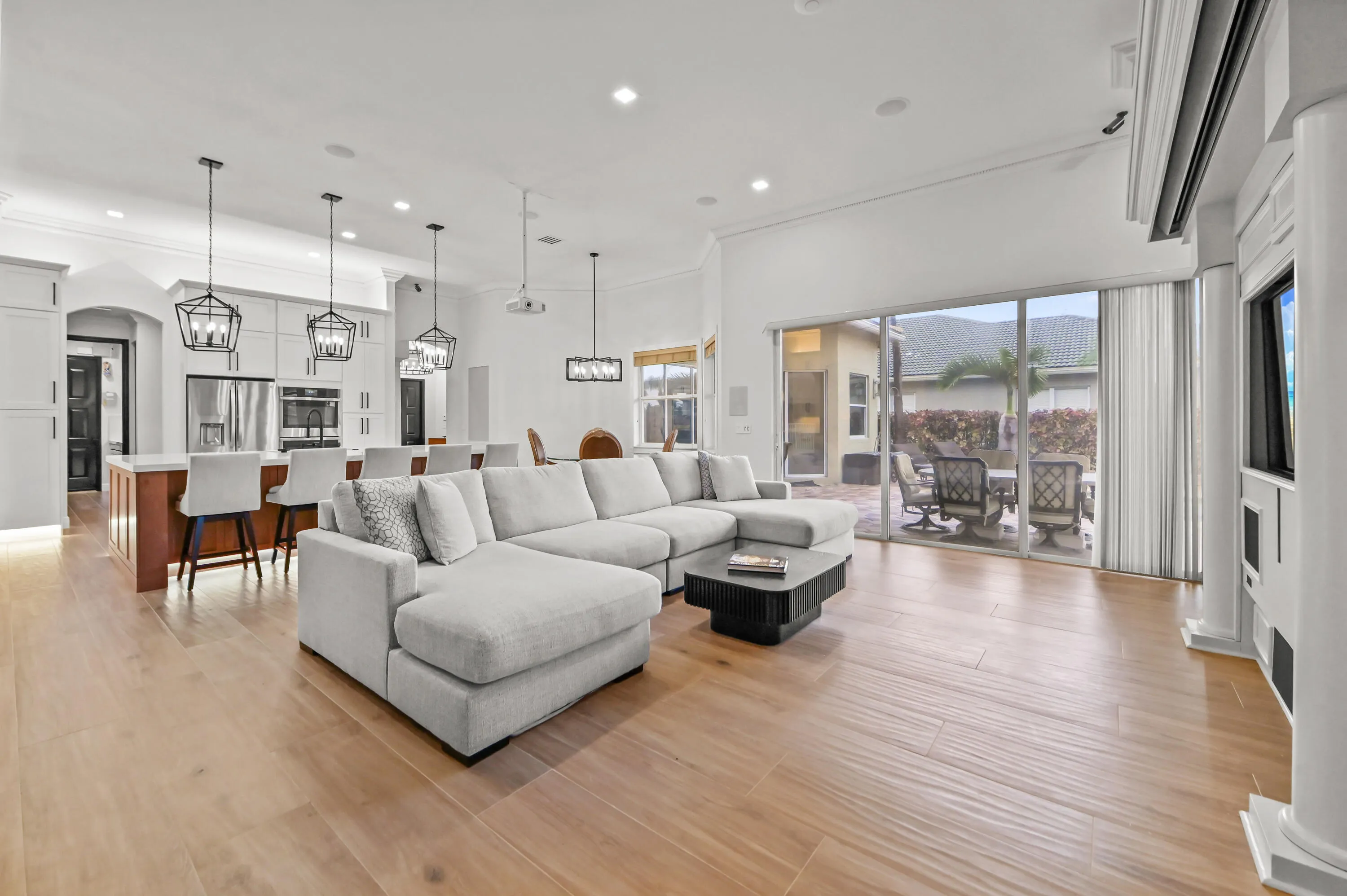 24 Living room 03