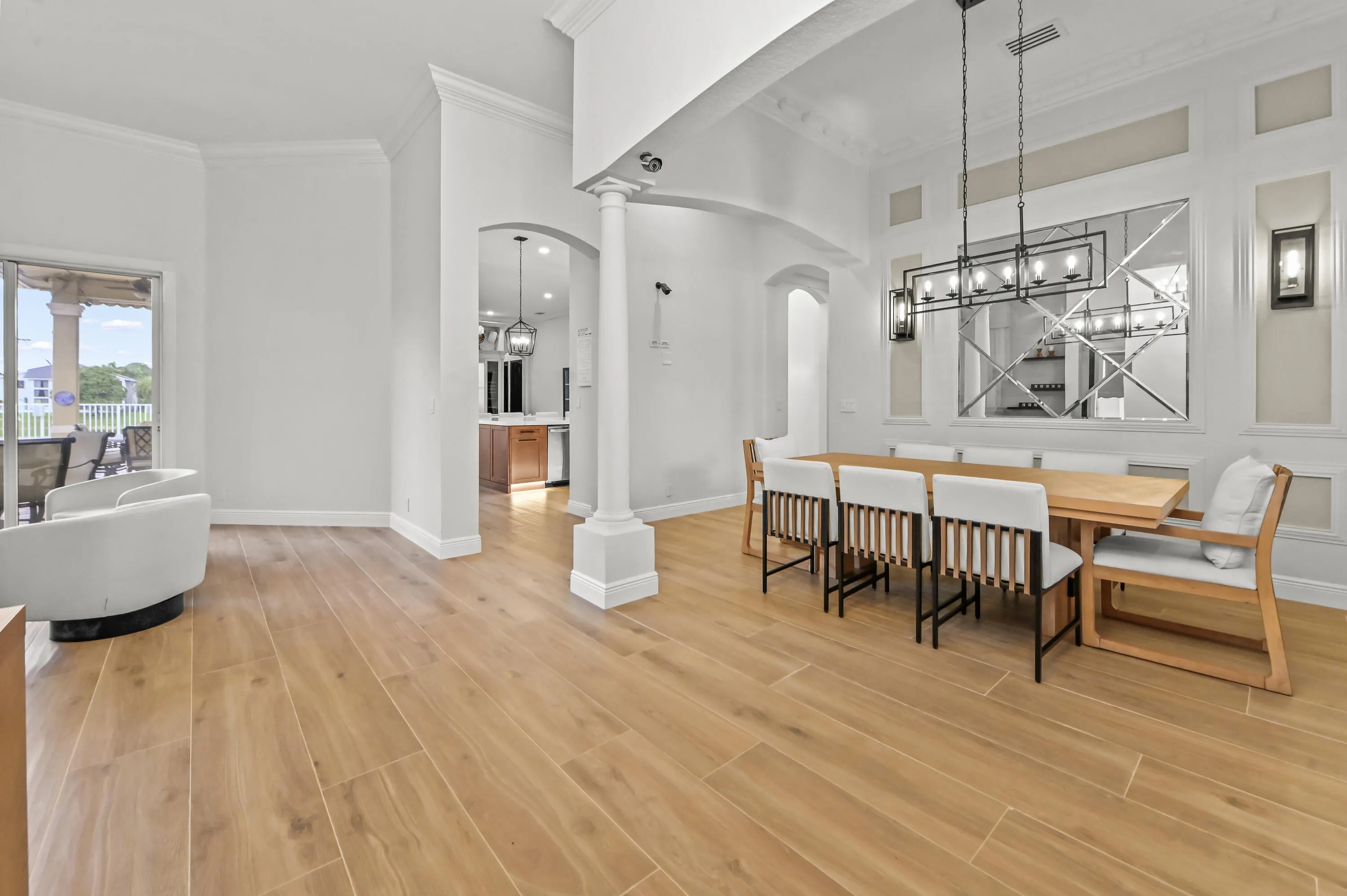 06 Dining room 02