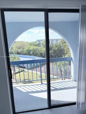 Sliding Doors