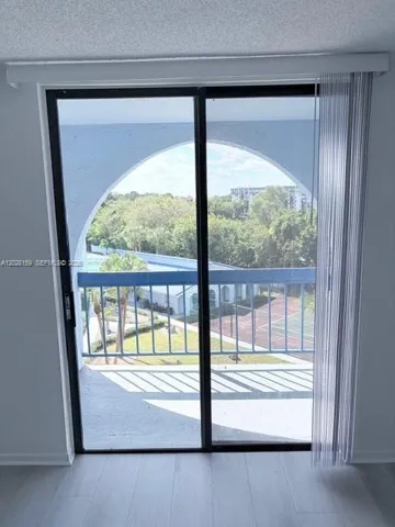Sliding Doors