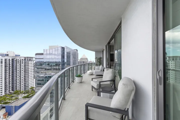 Amazing Las Olas Skyline views.