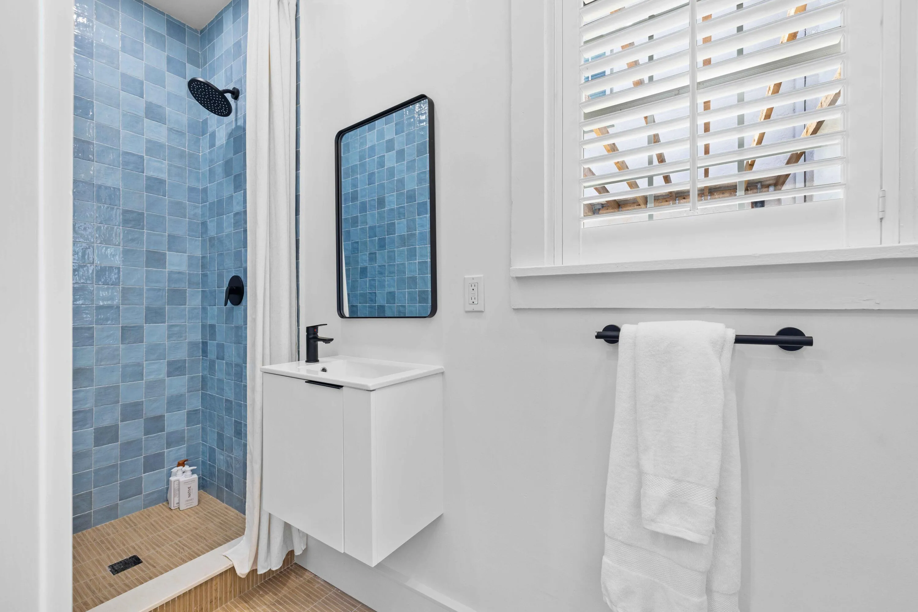 Guest House Bath