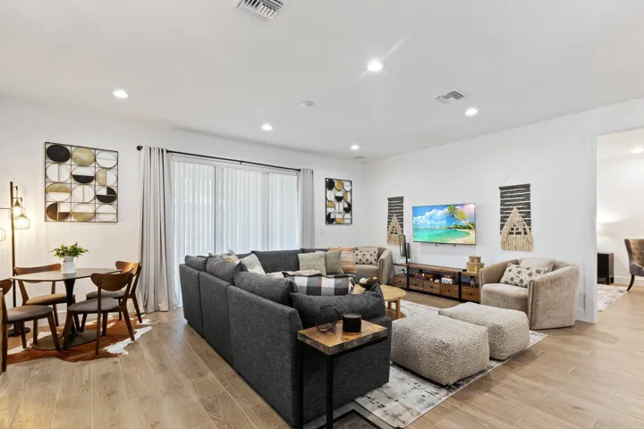10-web-or-mls-601-sw-3rd-st