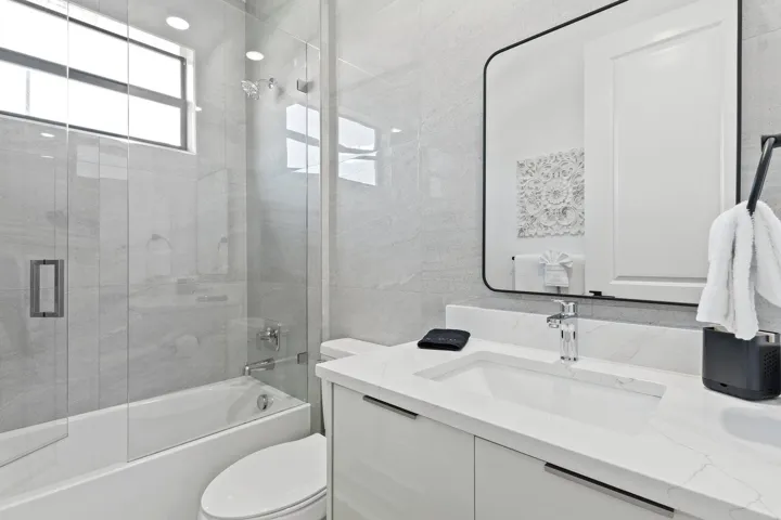 21-web-or-mls-601-sw-3rd-st