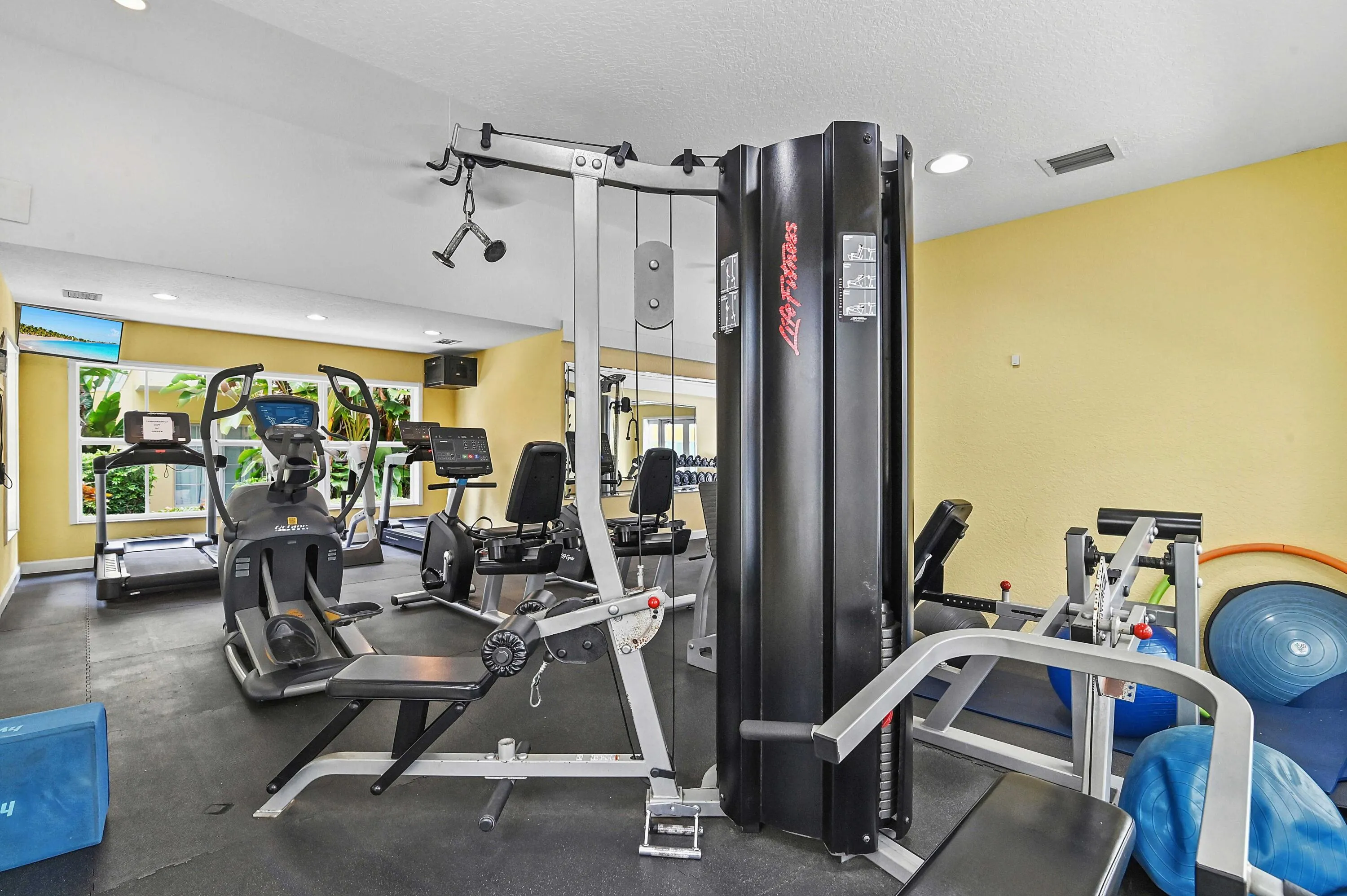 45 gym 05