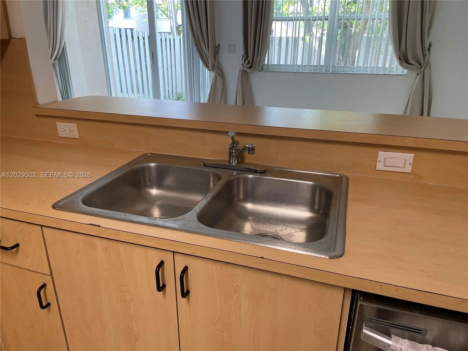Property photo 25