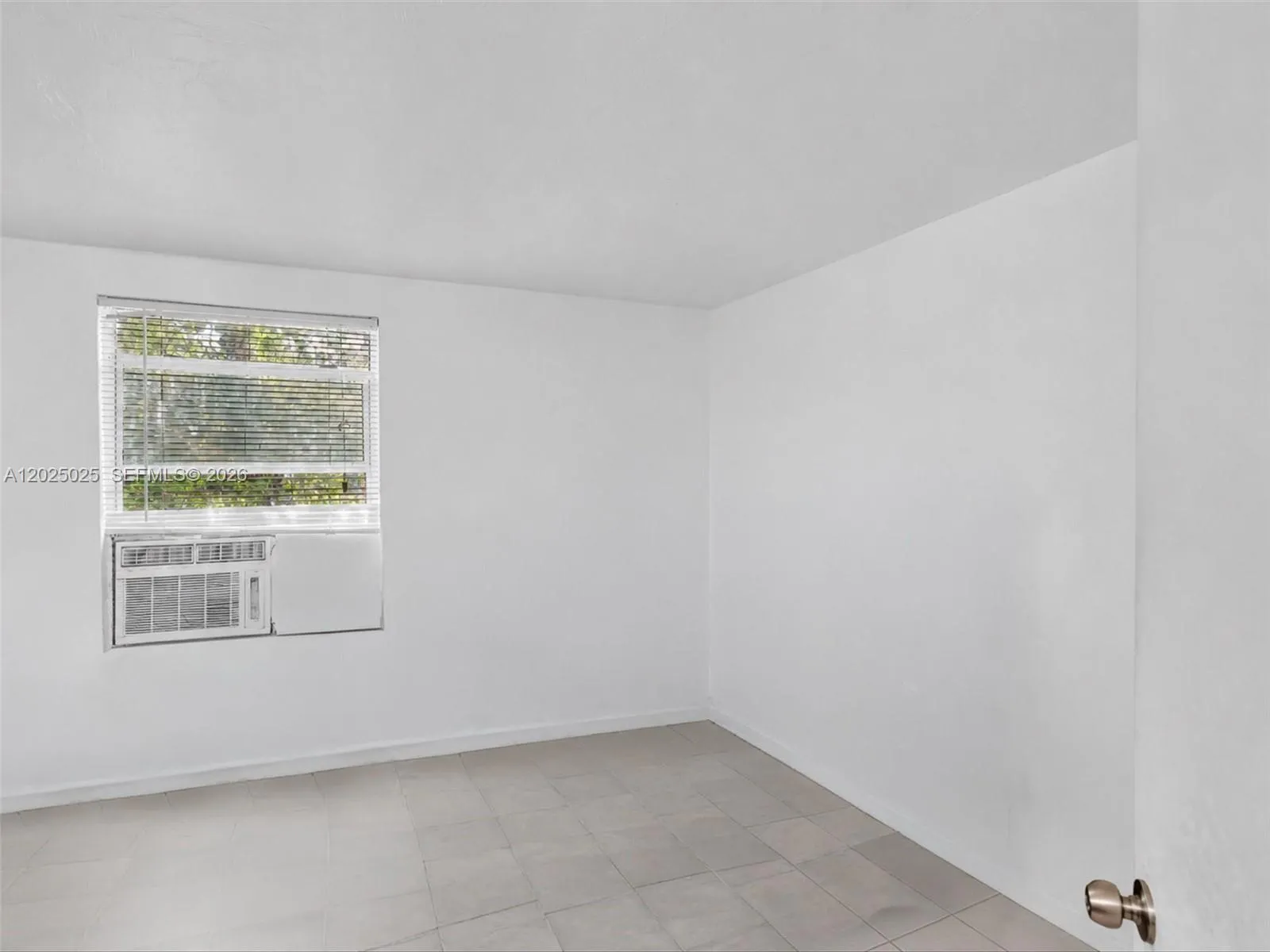 Property photo 84
