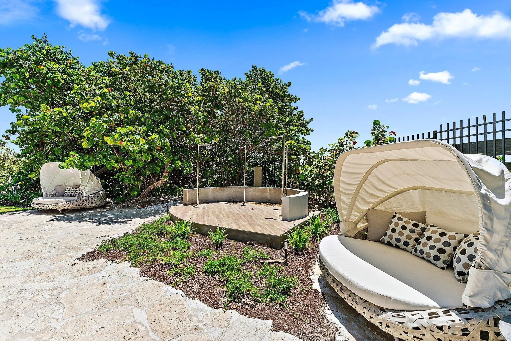 Outdoor Shower & Lounge Area