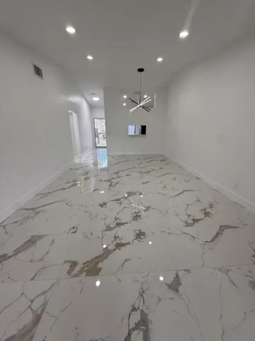 MAIN FLOOR 2