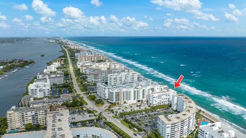 is a Ocean Front Condominium...